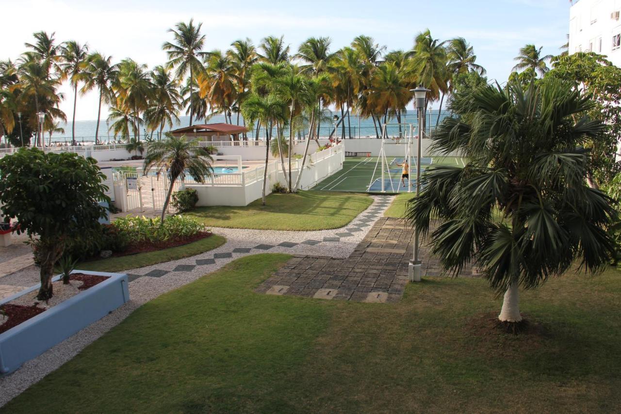 סן חואן Hobie Oceanfront Apartment At Isla Verde מראה חיצוני תמונה