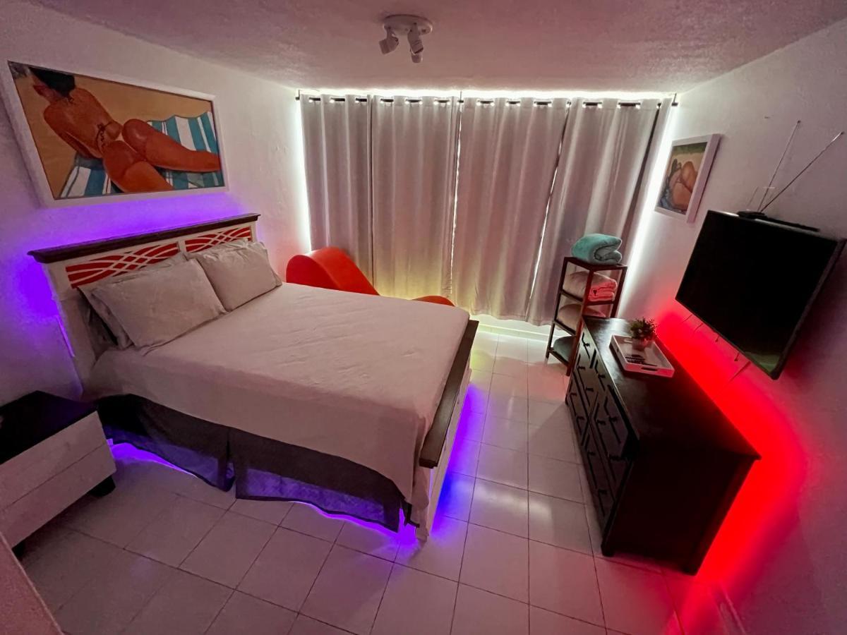 סן חואן Hobie Oceanfront Apartment At Isla Verde מראה חיצוני תמונה