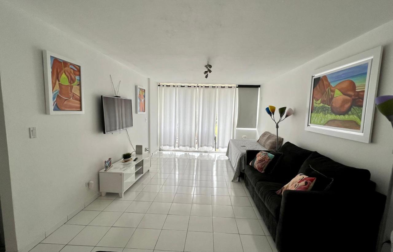 סן חואן Hobie Oceanfront Apartment At Isla Verde מראה חיצוני תמונה